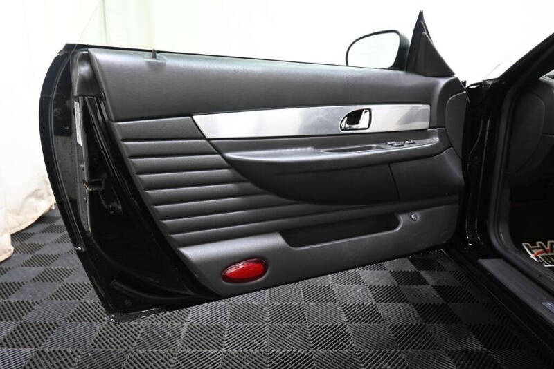 2002 Ford Thunderbird Deluxe