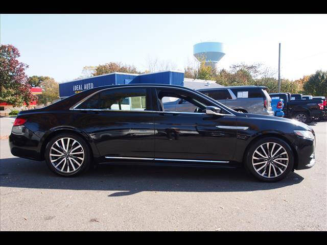 2019 Lincoln Continental Select