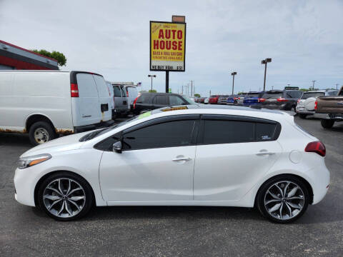 2017 Kia Forte5 SX