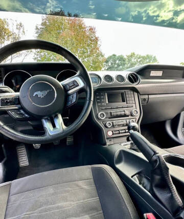 2017 Ford Mustang GT