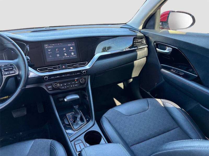 2020 Kia Niro Touring