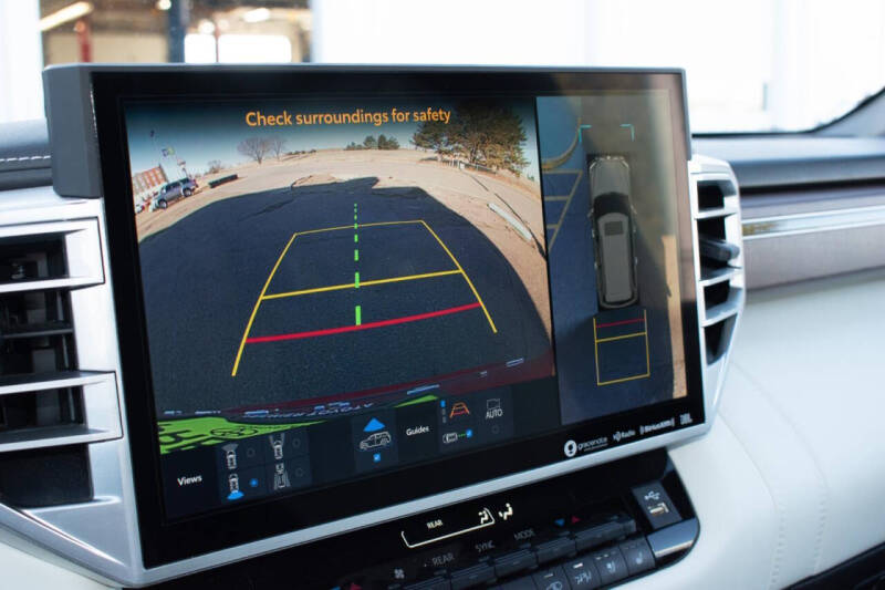 2023 Toyota Sequoia Capstone