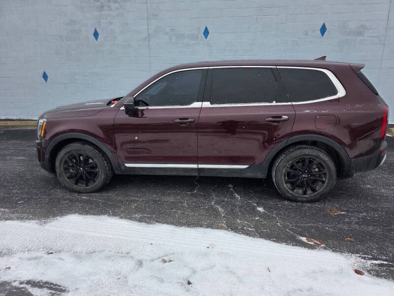 2020 Kia Telluride LX's photo