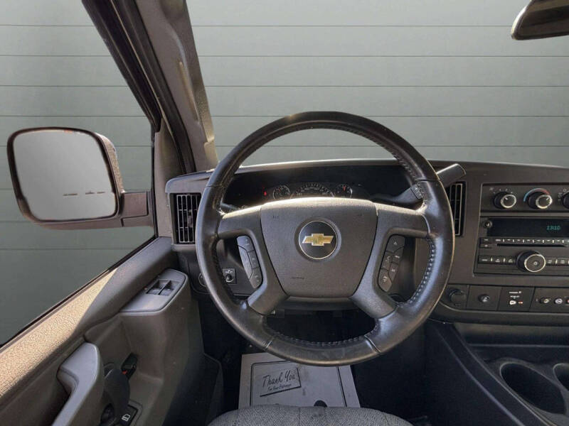 2021 Chevrolet Express 2500