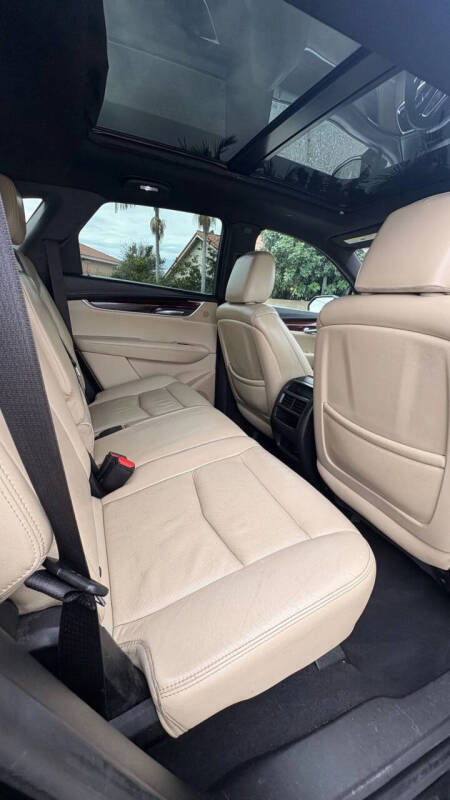 2017 Cadillac XT5 Luxury