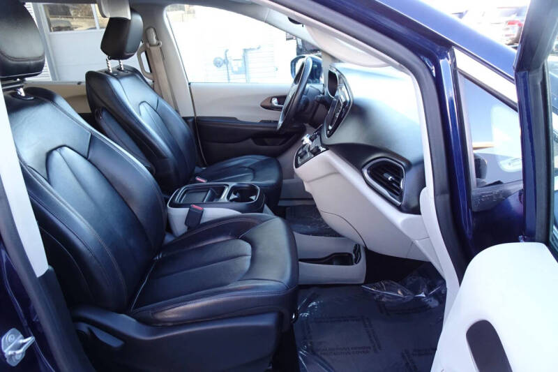 2017 Chrysler Pacifica