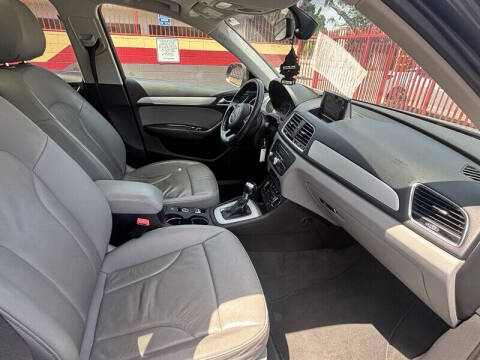 2017 Audi Q3 2.0T Premium