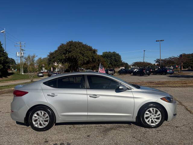 2018 Hyundai Elantra
