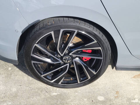 2024 Volkswagen Golf GTI Autobahn