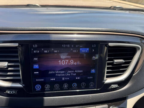 2017 Chrysler Pacifica