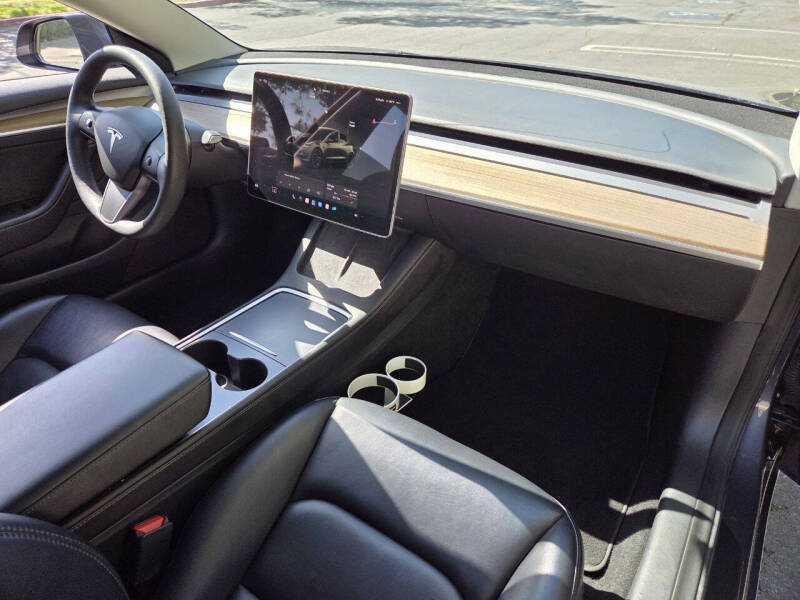 2023 Tesla Model 3 Performance