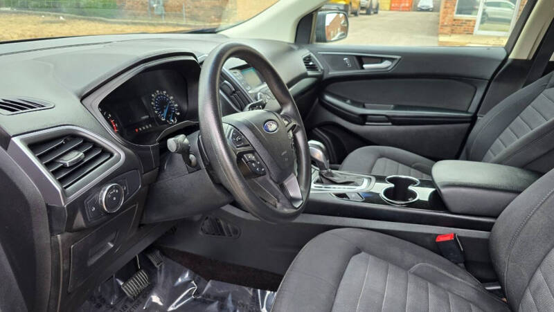 2017 Ford Edge SE