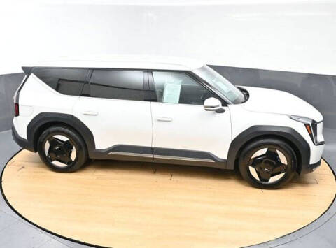 2024 Kia EV9 Light