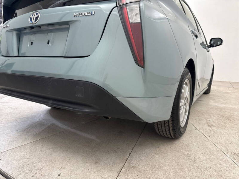 2016 Toyota Prius Four
