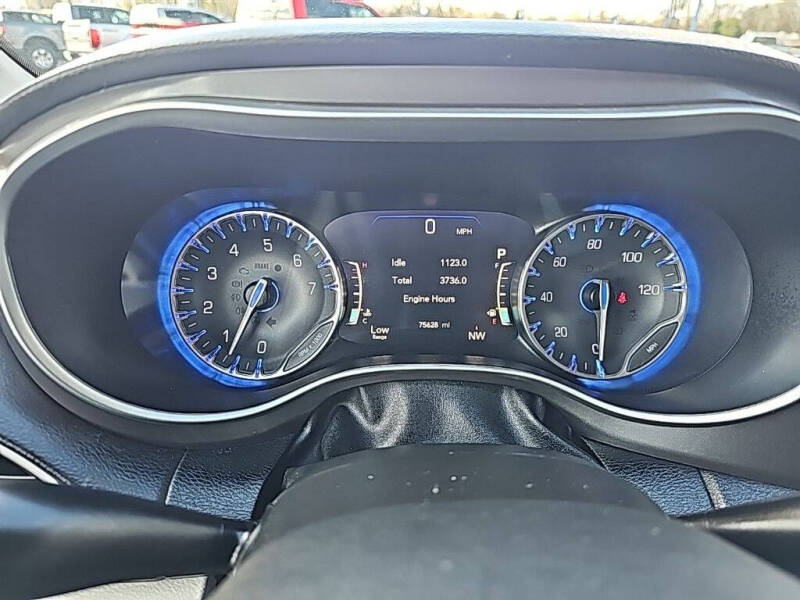 2024 Chrysler Pacifica Touring L