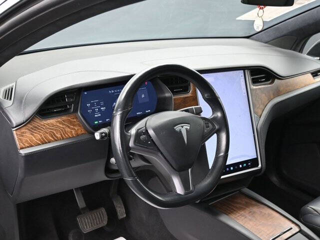 2020 Tesla Model X Long Range