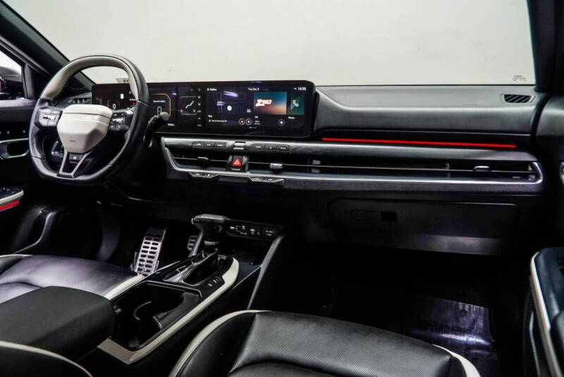 2025 Kia K4 GT-Line Turbo