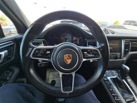 2018 Porsche Macan S