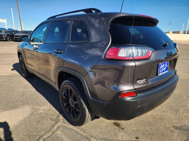 2023 Jeep Cherokee Altitude Lux