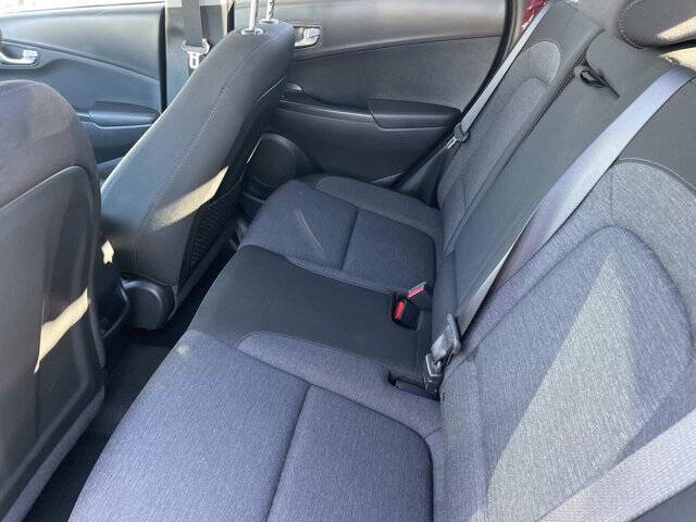 2023 Hyundai Kona Electric SE