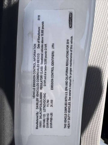 2020 Freightliner M2 106