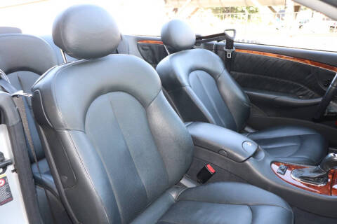 2005 Mercedes-Benz CLK CLK 320