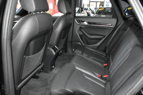 2015 Audi Q3 2.0T quattro Prestige