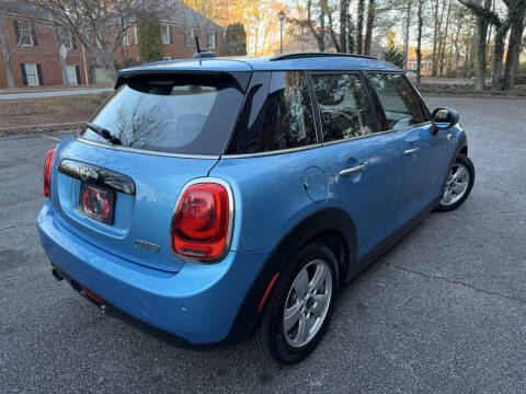 2017 MINI Hardtop 4 Door Cooper