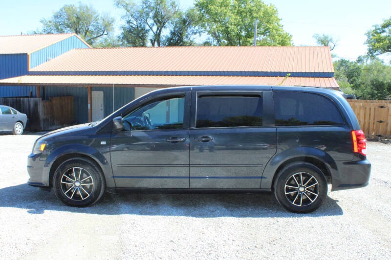 2014 Dodge Grand Caravan SE 30th Anniversary photo 2