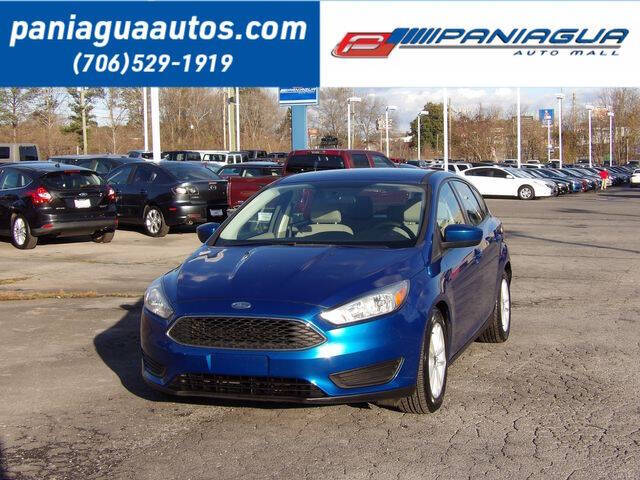 2018 Ford Focus SE's photo