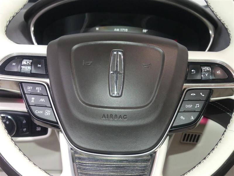 2019 Lincoln Nautilus Black Label