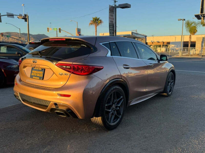 2018 Infiniti QX30