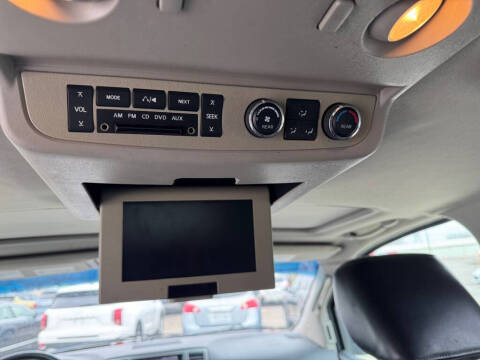 2011 Nissan Armada Platinum