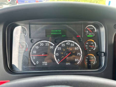 2020 Freightliner M2 106