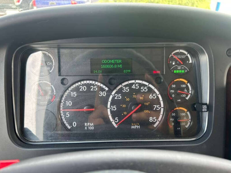 2020 Freightliner M2 106