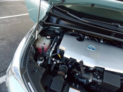 2017 Toyota Prius Three