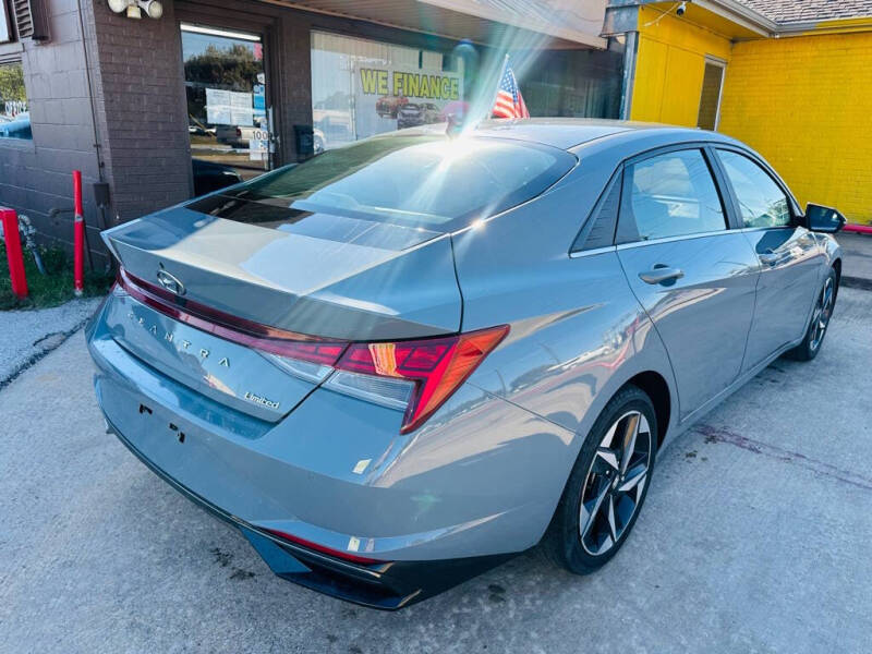 2023 Hyundai Elantra