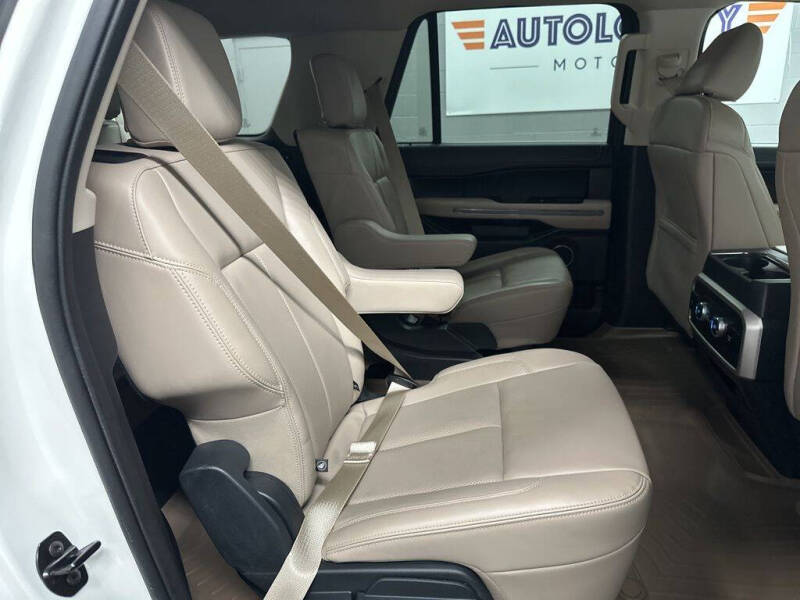 2023 Ford Expedition MAX XLT