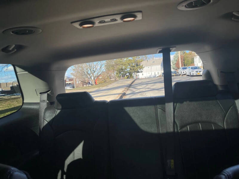 2015 GMC Acadia Denali