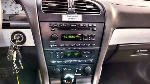 2002 Ford Thunderbird Deluxe