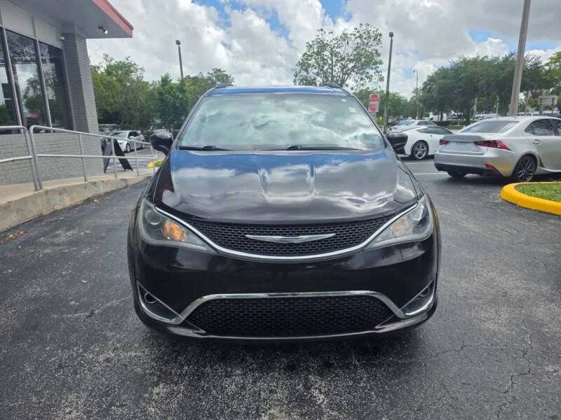 2017 Chrysler Pacifica