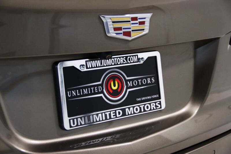 2020 Cadillac XT4 Premium Luxury