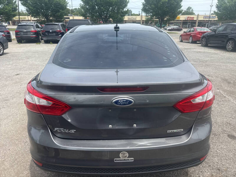 2014 Ford Focus S