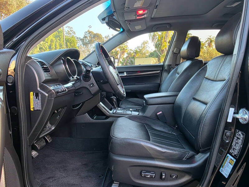 2012 Kia Sorento SX