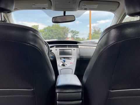 2015 Toyota Prius Plug-in Hybrid Advanced