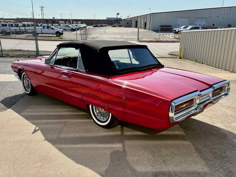 1964 Ford Thunderbird