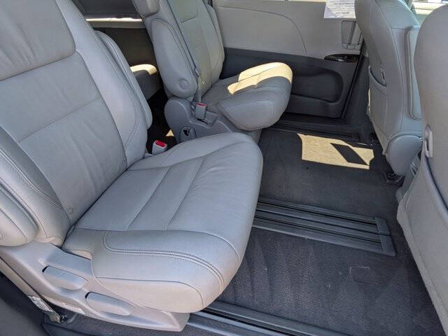 2018 Toyota Sienna XLE Premium 8-Passenger