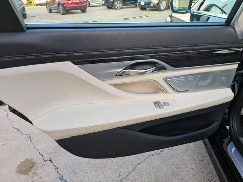 2016 BMW 7 Series 740i