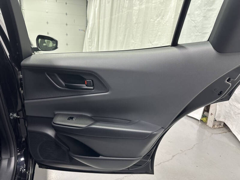 2025 Toyota Prius LE