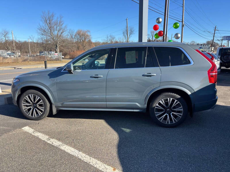 2020 Volvo XC90 T5 Momentum